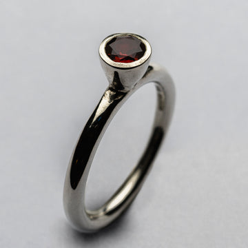 JRSW 13G Classic Small Solitaire Stacking Ring-Garnet